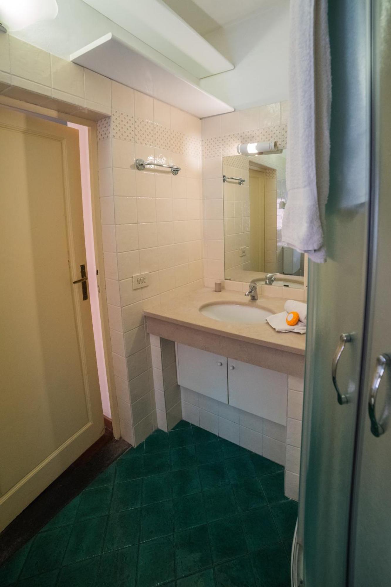 S3 Tower - Dolcevita Holiday Firenze Kültér fotó